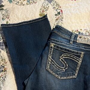 Stylish Blue Denim Jeans